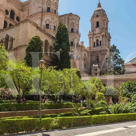 Apartment Cozy With Parking In The Center By Rems Malaga
