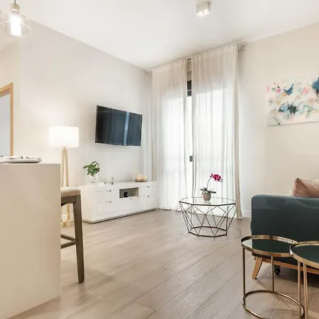 Cozy With Parking In The Center By Rems Apartment