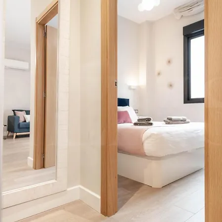 Cozy With Parking In The Center By Rems Apartment Malaga