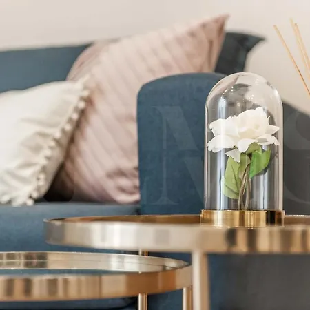 Cozy With Parking In The Center By Rems Apartment
